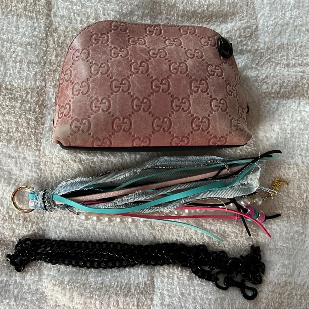 Authentic: Vintage, Gucci Guccissima GG Pouch - converted to crossbody bag - Picture 3 of 9